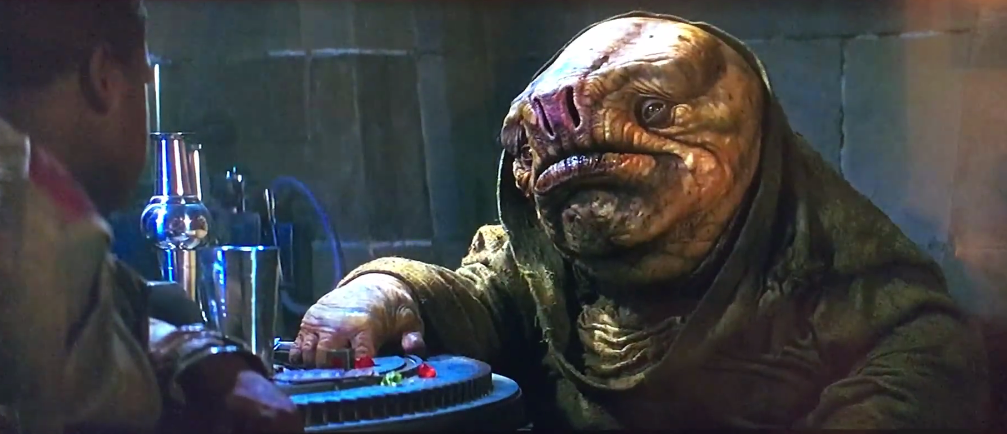 Megvan, hogy néz ki Simon Pegg karaktere a Star Wars: Az ébredő Erőben